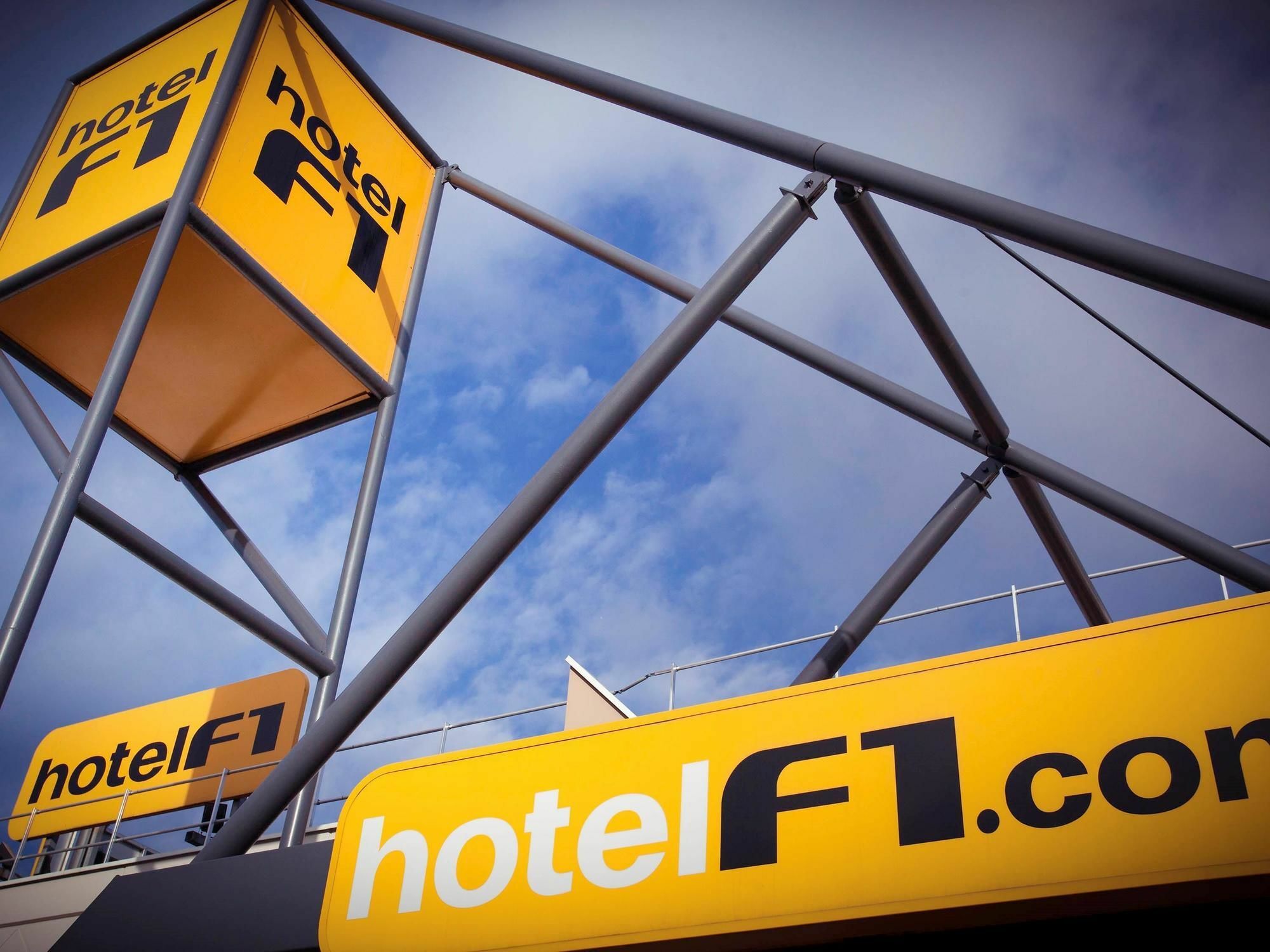 Hotelf1 Saint Witz A1 Hotel Eksteriør bilde